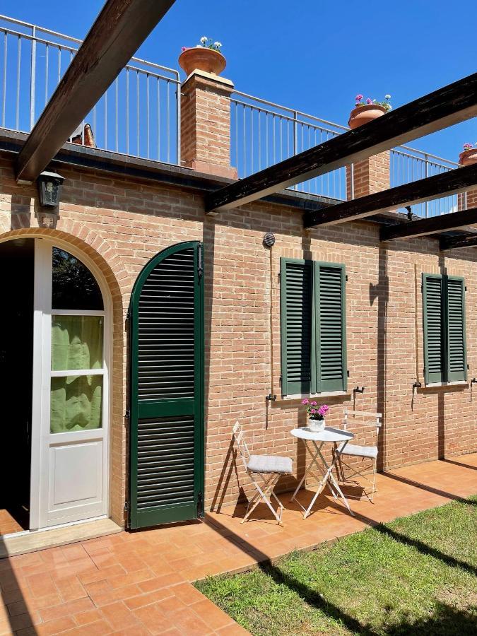 La Posta Di Bacco Apartment Gualdo Cattaneo Exterior photo