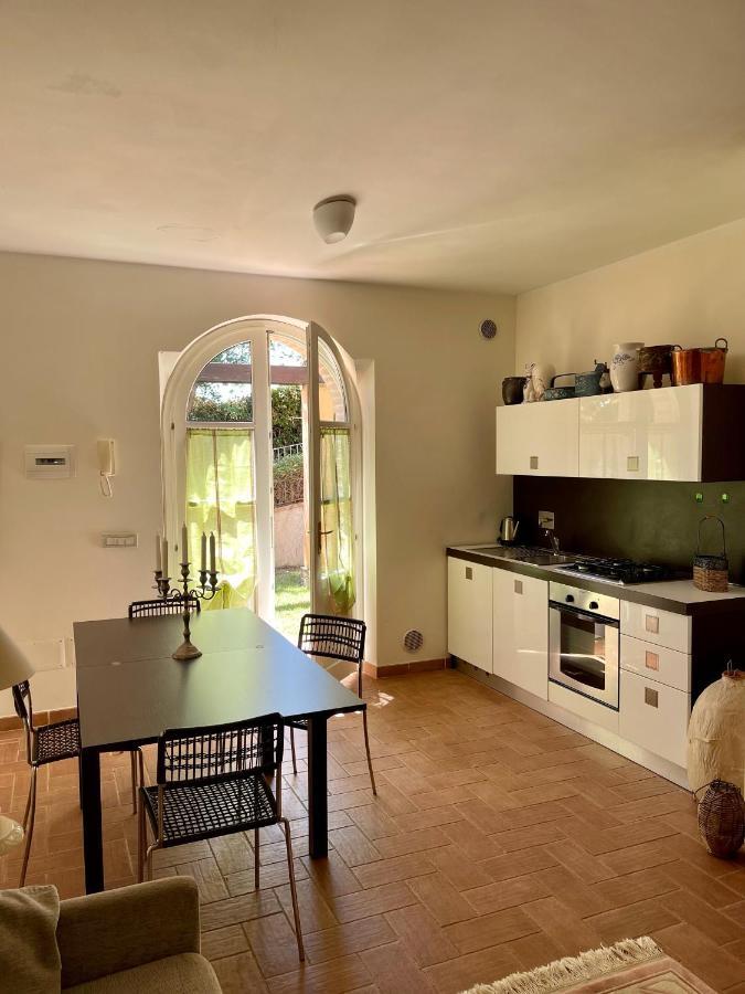 La Posta Di Bacco Apartment Gualdo Cattaneo Exterior photo